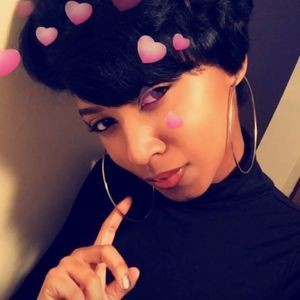 Meet your Posher, Arielle